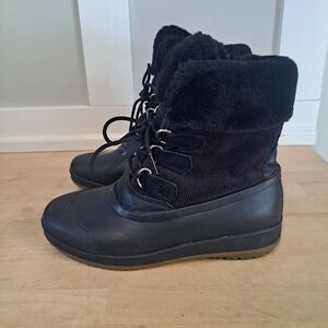Sperry Women’s Faux Fur Black Winter Boots Size 7